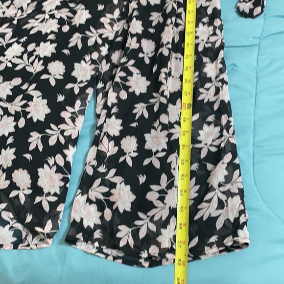 BCBG Floral Culotte Jumpsuit Long sleeve size small - Picture 12 of 16